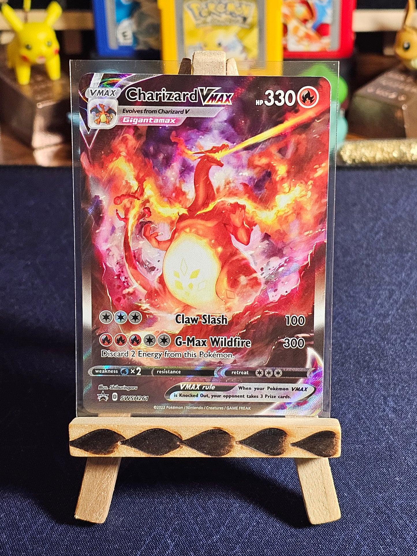 Charizard V SWSH261 - Sword & Shield Promo
