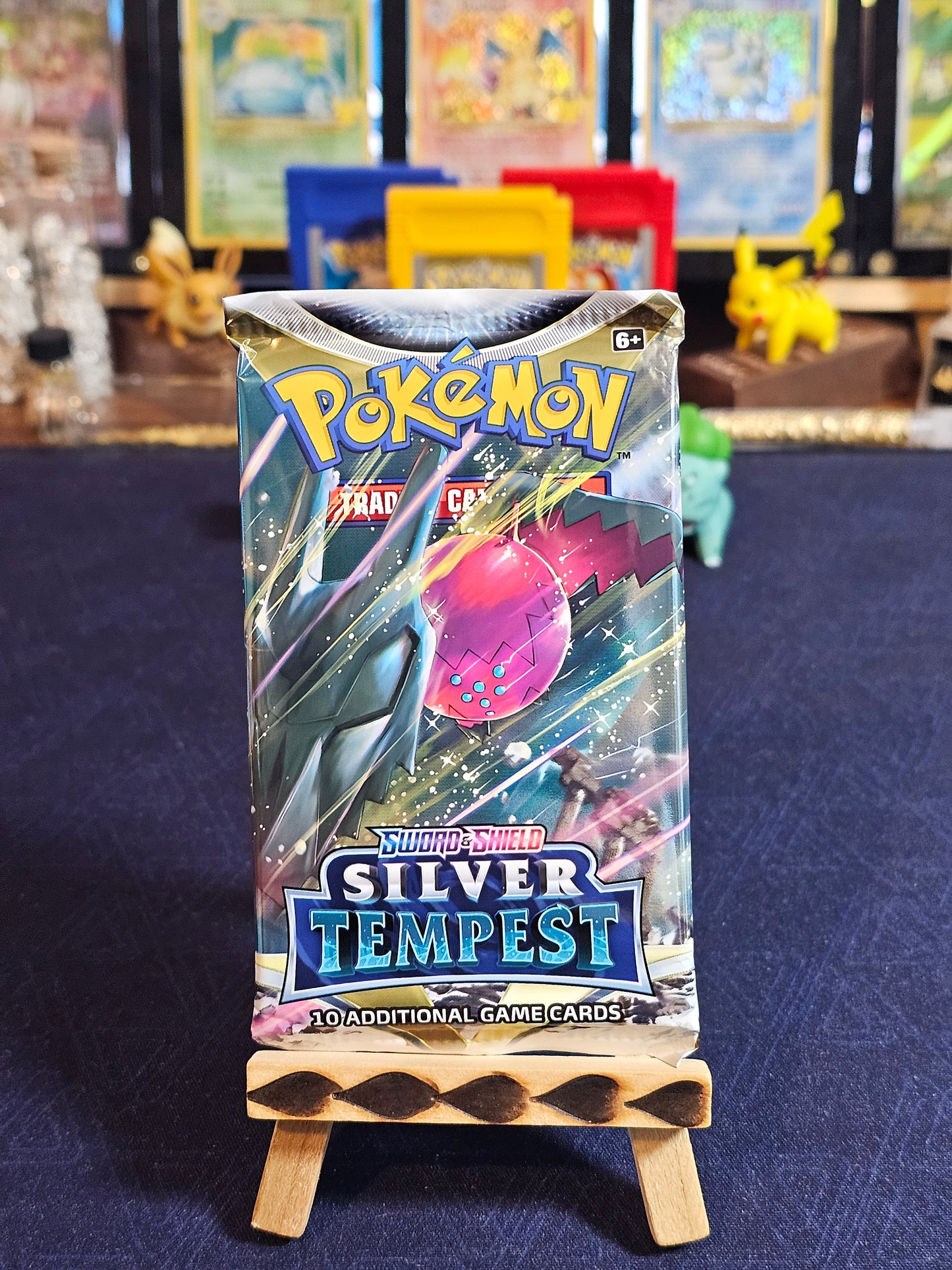 Silver Tempest Booster Pack - Sword & Shield Era