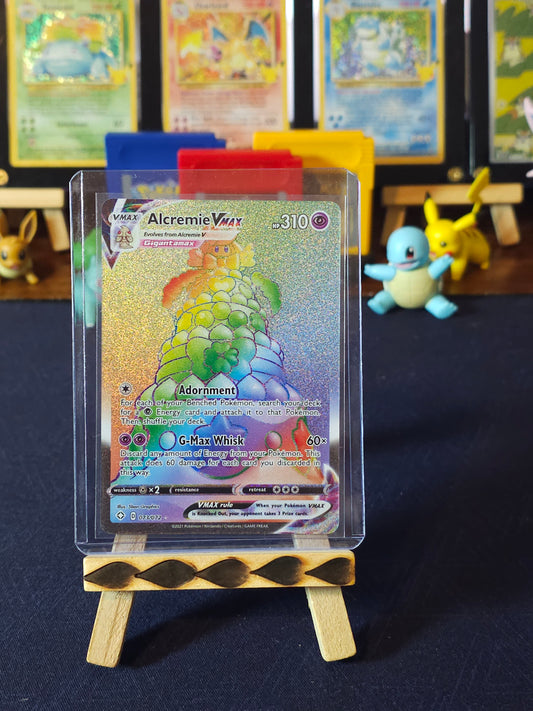 Alcremie VMAX 073 – Shining Fates